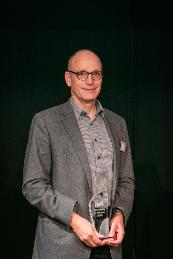 pet Best Newcomer Award