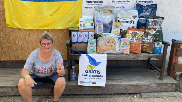 Unterstützerin Veronika Bohnenstengel organisierte erneut die Verteilung der Spenden.