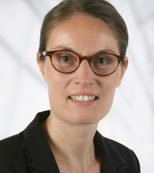 Julia Hövel ist neu als Brandmanagerin bei der Sagaflor. Julia Hövel ist neu als Brandmanagerin bei der Sagaflor.