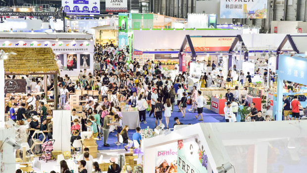 Mit 8.656 Besuchern verzeichnete die Pet Fair Asia ein großes Besucheraufkommen. Mit 8.656 Besuchern verzeichnete die Pet Fair Asia ein großes Besucheraufkommen.