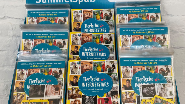 Ab dem 12. April bei Rewe: 2500 Aufsteller mit Panini-Petfluencer-Alben und Sticker im Multipack. Ab dem 12. April bei Rewe: 2500 Aufsteller mit Panini-Petfluencer-Alben und Sticker im Multipack.