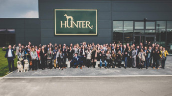 Hunter feiert neuen Firmensitz in Bielefeld