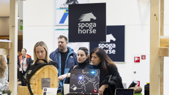 Spoga Horse feiert Dog Village Premiere