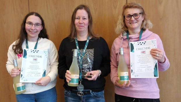 Beim abschließenden Quiz des Schlaufuxx-Seminars gab es drei Gewinnerinnen (von links): Sarah Schefer (2. Platz), Nicole Menis (1. Platz) und Diana Hottenroth (3. Platz).