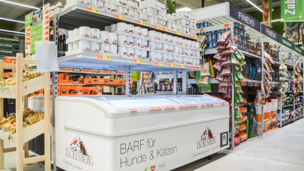 Heimtierbedarf im Hornbach-Markt Leipzig Alte Messe.