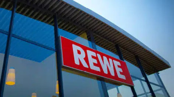 Rewe steigert Überschuss auf 1 Mrd. Euro