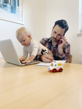 Bei Fressnapf Österreich hat man sich für die digitale Arbeitswelt im Homeoffice gerüstet.