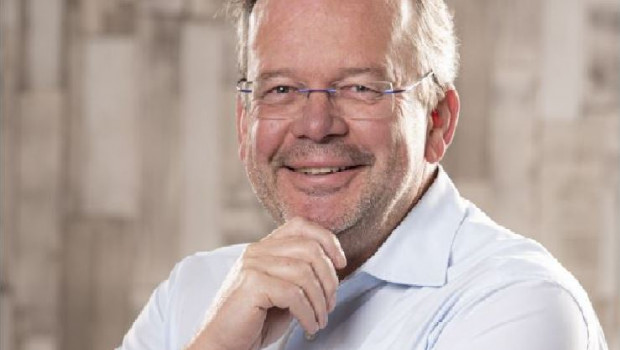 Neuer Key Account Manager für das internationale Private-Label-Geschäft von Seitz ist Dirk Schneider. Zuletzt wirkte er am Aufbau des Tönnies-Ablegers Petcura mit.
