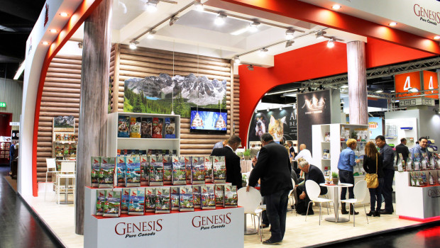 Auf der Interzoo 2016 stand die neue Produktlinie „Genesis Pure Canada“ im Mittelpunkt des Bosch-Auftritts. Nun wird das Futter in Deutschland vom Markt genommen.