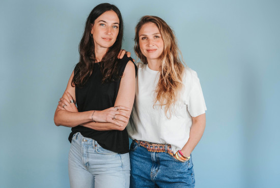 Valerie Henssen (l.) und Tessa Zaune-Figlar, die Geschäftsführerinnen von Vegdog.