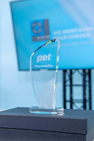 Dieser Award ging an die pet Personality of the Year 2021: Dr. Cornelius Patt. 