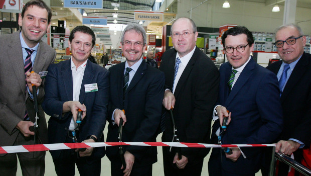 Eröffneten den Hagebau in Mistelbach (von links): Andreas Fetter, Geschäftsführer Hagebaumarkt Fetter Mistelbach, Wilfried Wegert, Marktleiter, Landesrat für Niederösterreich, Karl Wilfing, Bürgermeister von Mistelbach, Alfred Pohl, Clemens Bauer, Niederlassungsleiter Einzelhandel Hagebau Österreich und Leopold Fetter, Fetter GmbH. Foto: hagebau/APA-Fotoservice/Fotograf Eröffneten den Hagebau in Mistelbach (von links): Andreas Fetter, Geschäftsführer Hagebaumarkt Fetter Mistelbach, Wilfried Wegert, Marktleiter, Landesrat für Niederösterreich, Karl Wilfing, Bürgermeister von Mistelbach, Alfred Pohl, Clemens Bauer, Niederlassungsleiter Einzelhandel Hagebau Österreich und Leopold Fetter, Fetter GmbH. Foto: hagebau/APA-Fotoservice/Fotograf